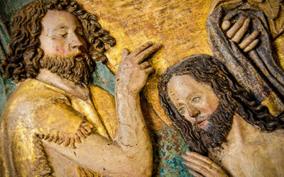 Es necesario que él crezca y que yo venga a menos