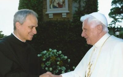 Benedicto XVI, el Papa que nos lleva de la mano