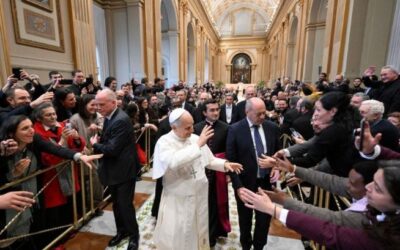 El Papa al Camino Neocatecumenal: Testimonien la unidad, sin cerrarse